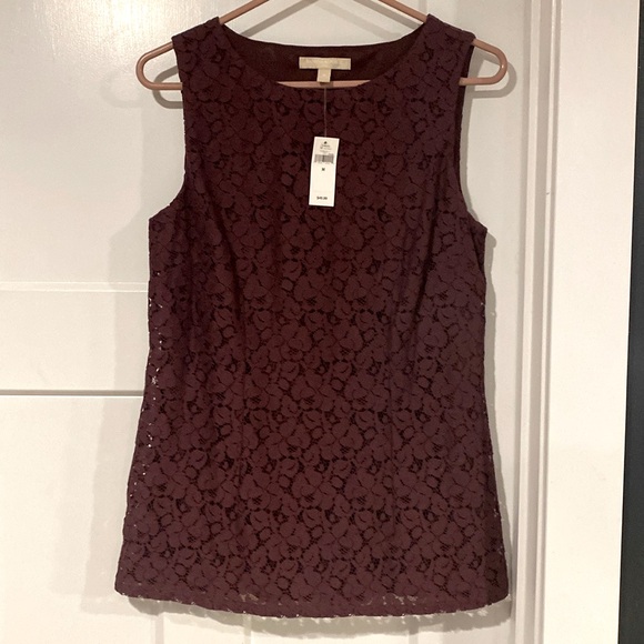 Banana Bundle - Three NWT Sleeveless Blouses, Size M - Picture 2 of 7